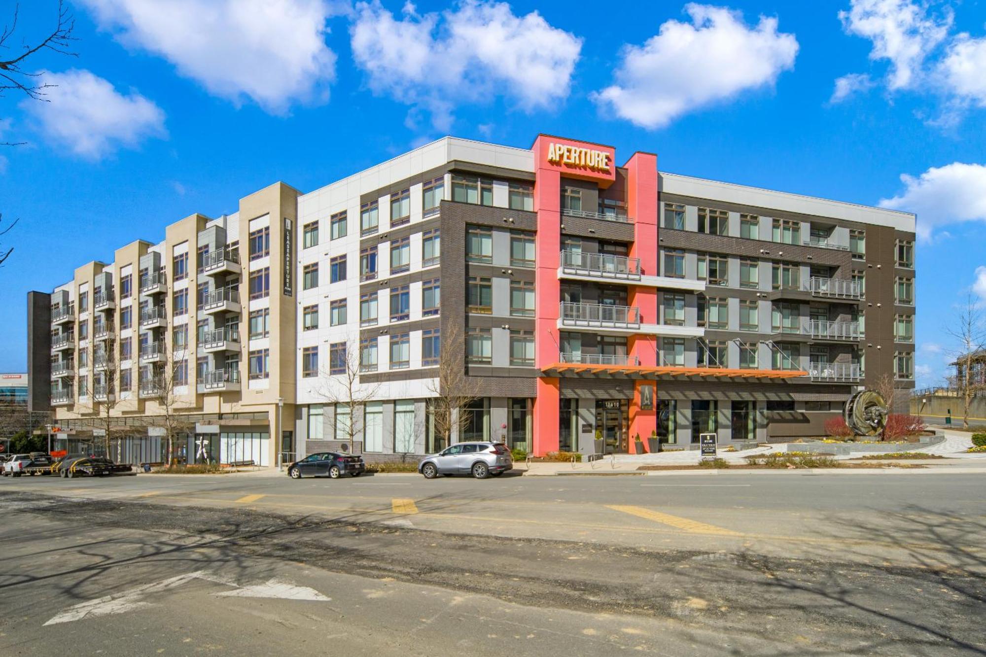Global Luxury Suites At Reston Luaran gambar