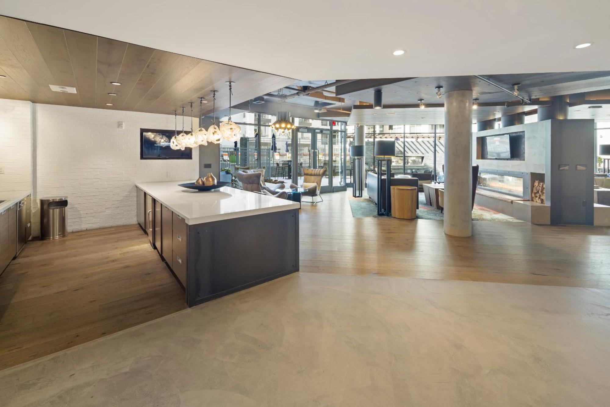Global Luxury Suites At Reston Luaran gambar